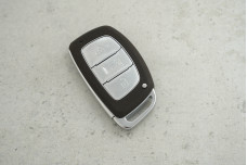 Корпус пульта Hyundai TOY40 3 кнопки (без лого, батарейка на платі)
