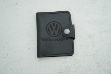 Автохолдер шкіра VW чорний з надписом