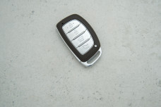 Корпус пульта KIA TOY40 (HY22) 3 кнопки + панiка (з місцем під батарейку)