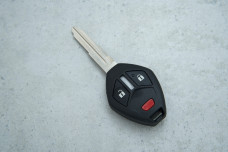 Корпус ключа Mitsubishi MIT11R 2+1 кнопки