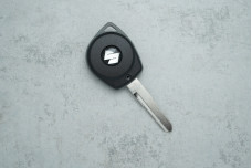 Корпус ключа Suzuki HU133R 2 кнопки (без кнопок) 