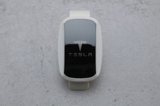 Тримач для окулярів Tesla білий