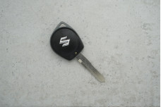 Корпус ключа Suzuki HU133R 2 кнопки (без кнопок) фігурне лого