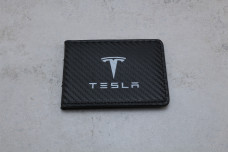Картхолдер Tesla карбон