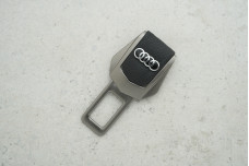 Заглушка ременя безпеки Audi графітовий метал + шкіра