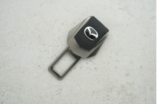 Заглушка ременя безпеки Mazda графітовий метал + шкіра