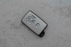 Корпус пульта Toyota 5 кнопок (бокові двері)