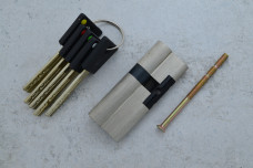 Циліндр Шерлок (Sherlok) 80 30 / 50 НК ключ-ключ, посилений