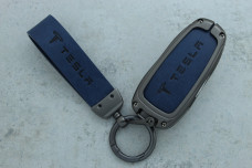 Чохол Tesla сірий метал шкіра