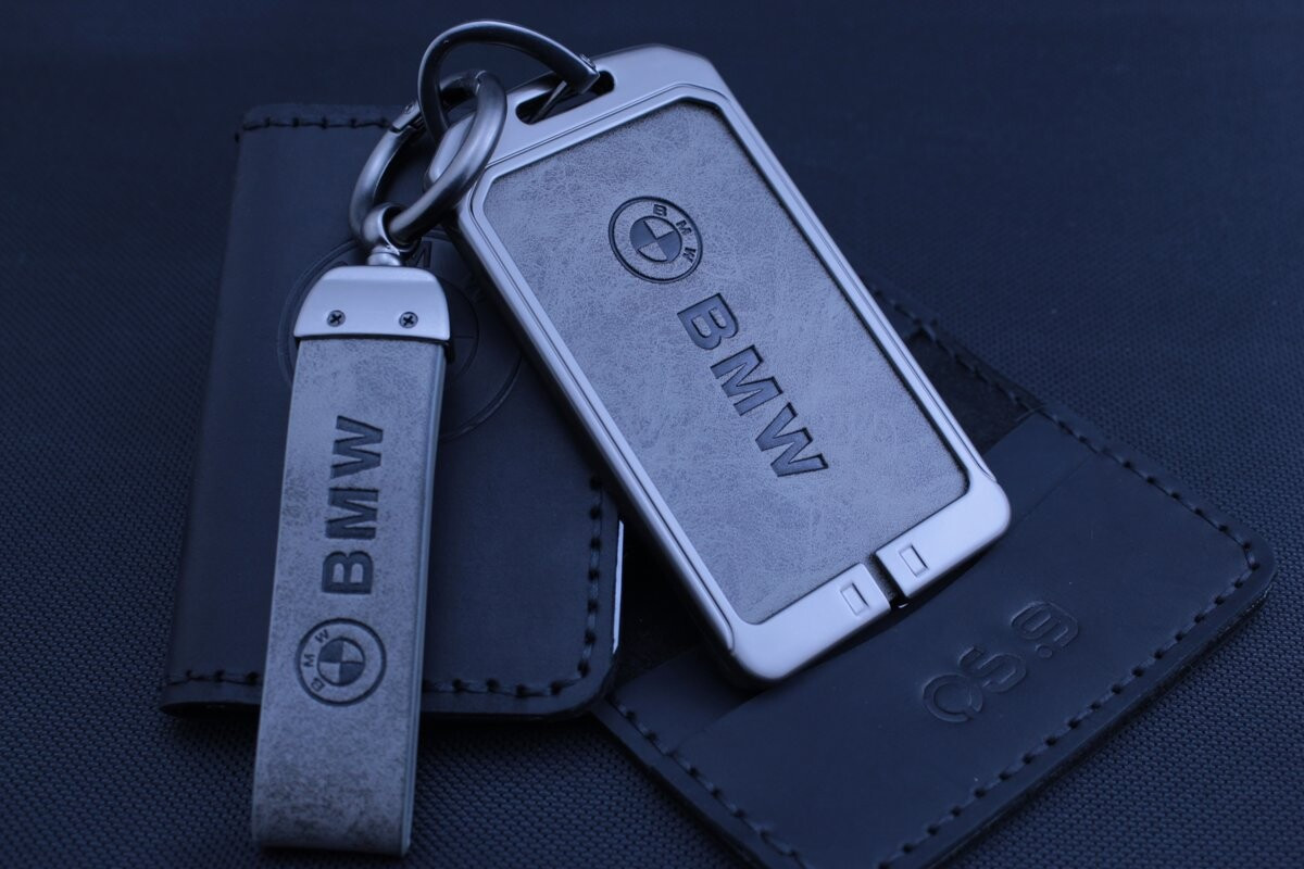 Чохол BMW метал + шкіра