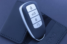 Чохол Chery срібло фактура шкіри
