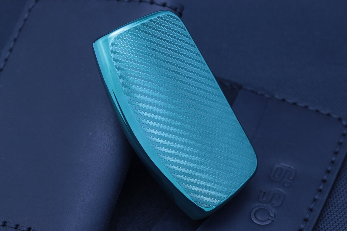 Чохол Ford carbon зелений