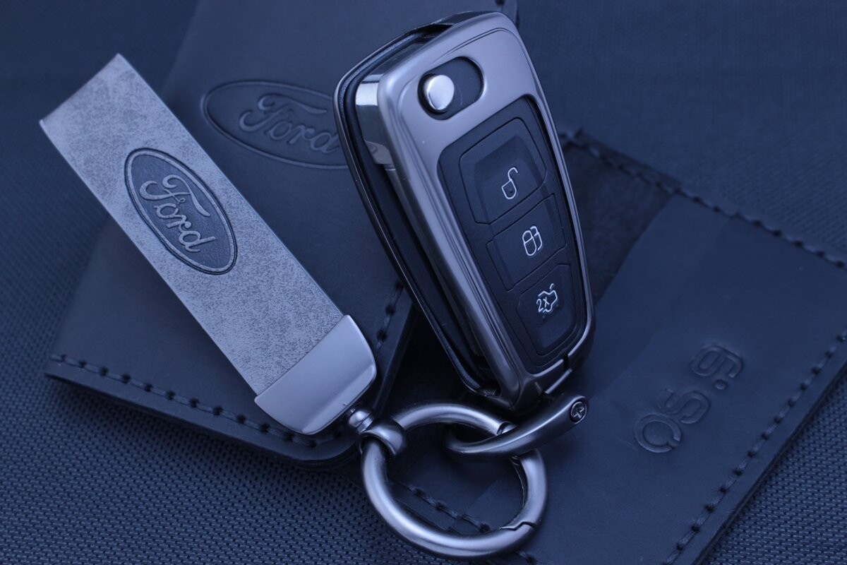 Чохол Ford метал + шкіра