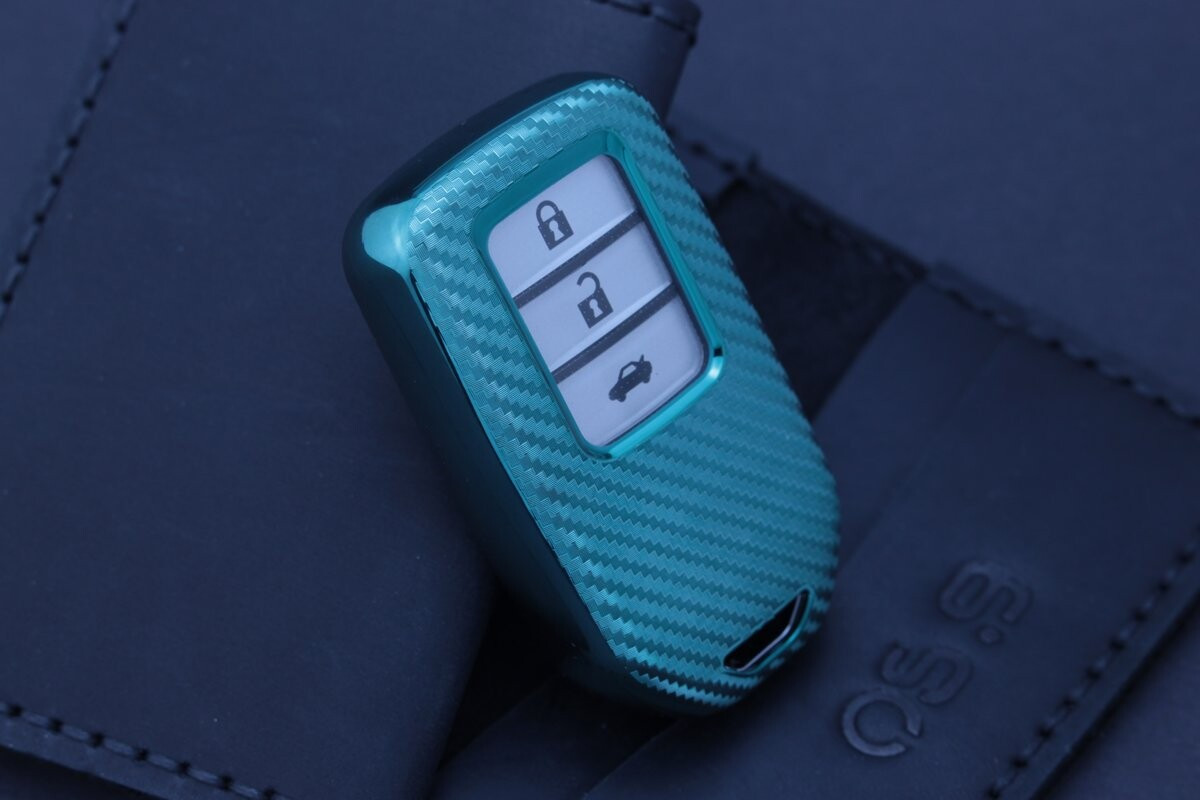 Чохол Honda carbon зелений універсальний